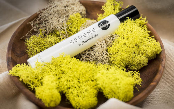 Mixologie - Serene Light Floral Blendable Perfume Rollerball