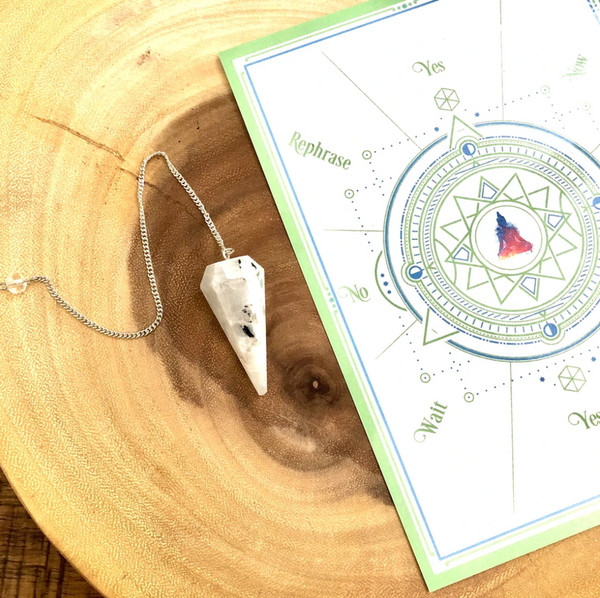 Moonstone Pendulum w/ Pendulum Card
